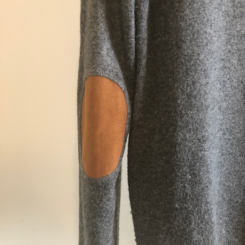 Escada Cardigan - Picture 4 of 11